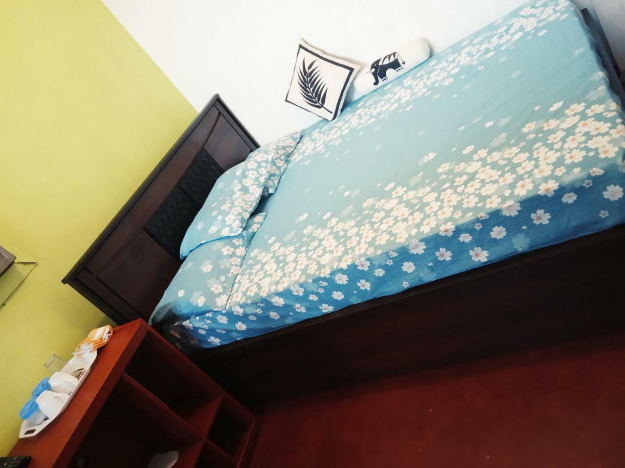 Jumbo Backpackers * Colombo