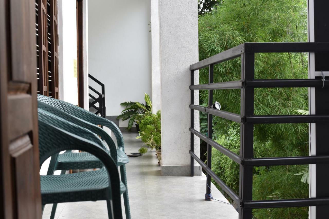 Steps Backpackers