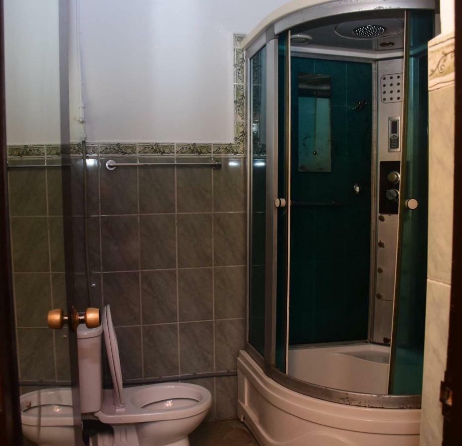 Lavendra Hotel 2*