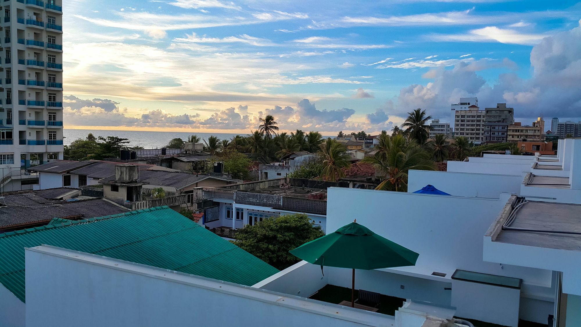 Hotel W15 Colombo 4*