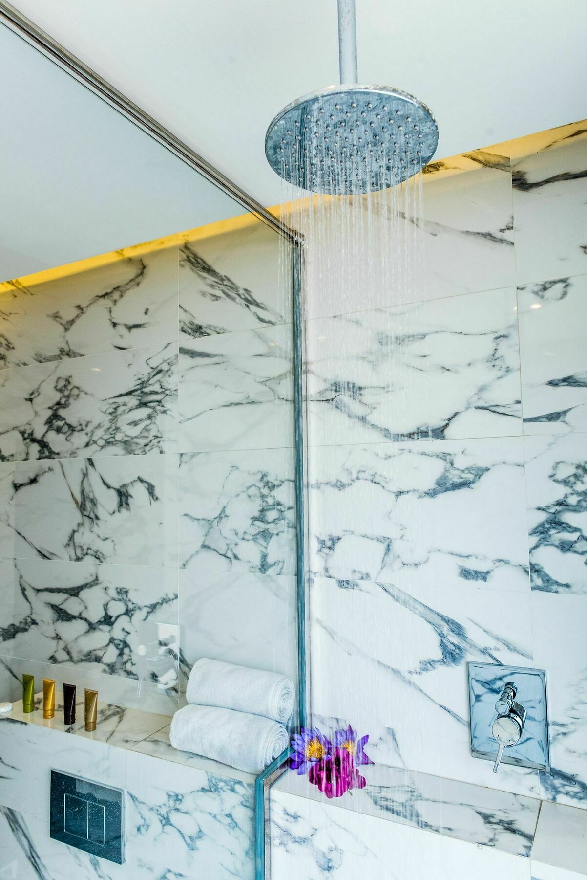 W15 Colombo Hotel 4*