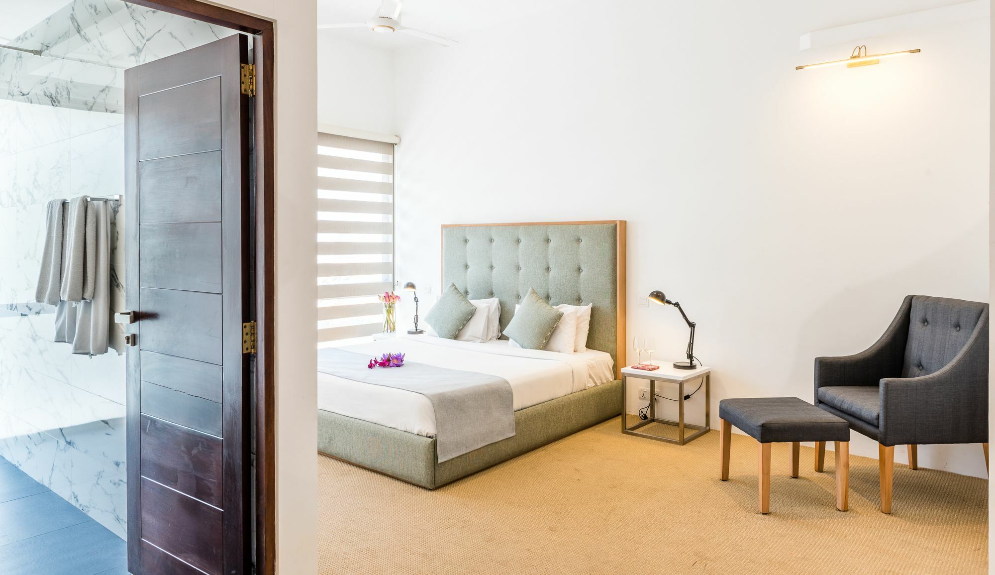 W15 Colombo Hotel