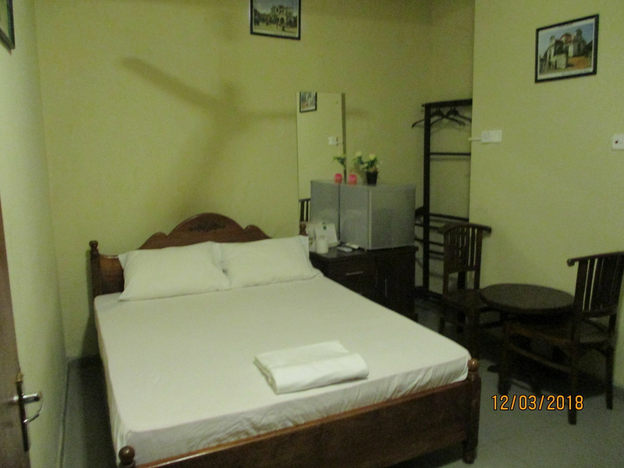City Hotel 2* Colombo