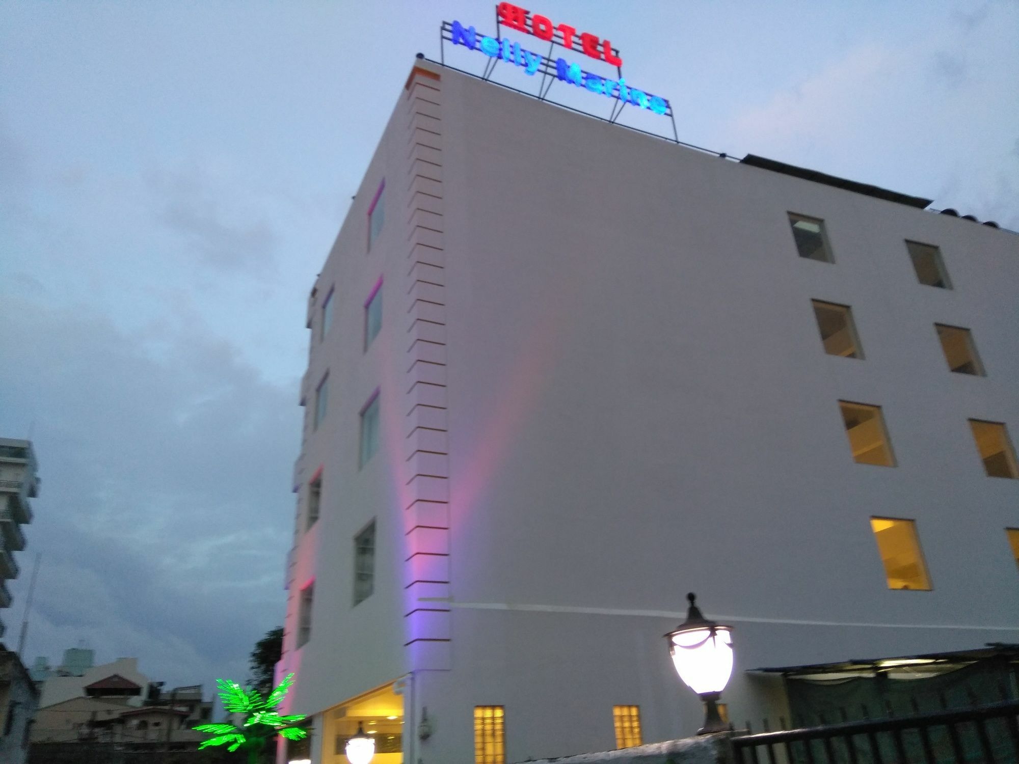 Nelly Marine Hotel