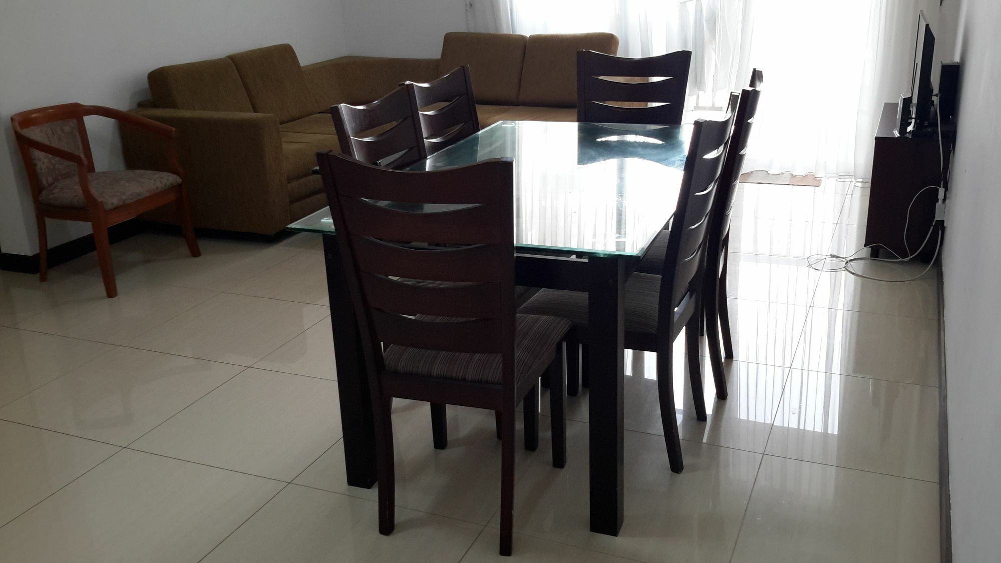 Bella Vista Onthree20 Apartment *