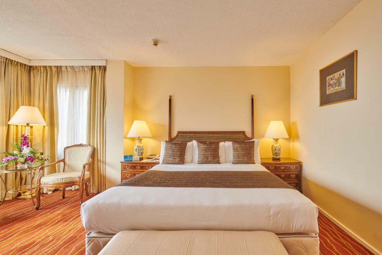 The Galadari Hotel