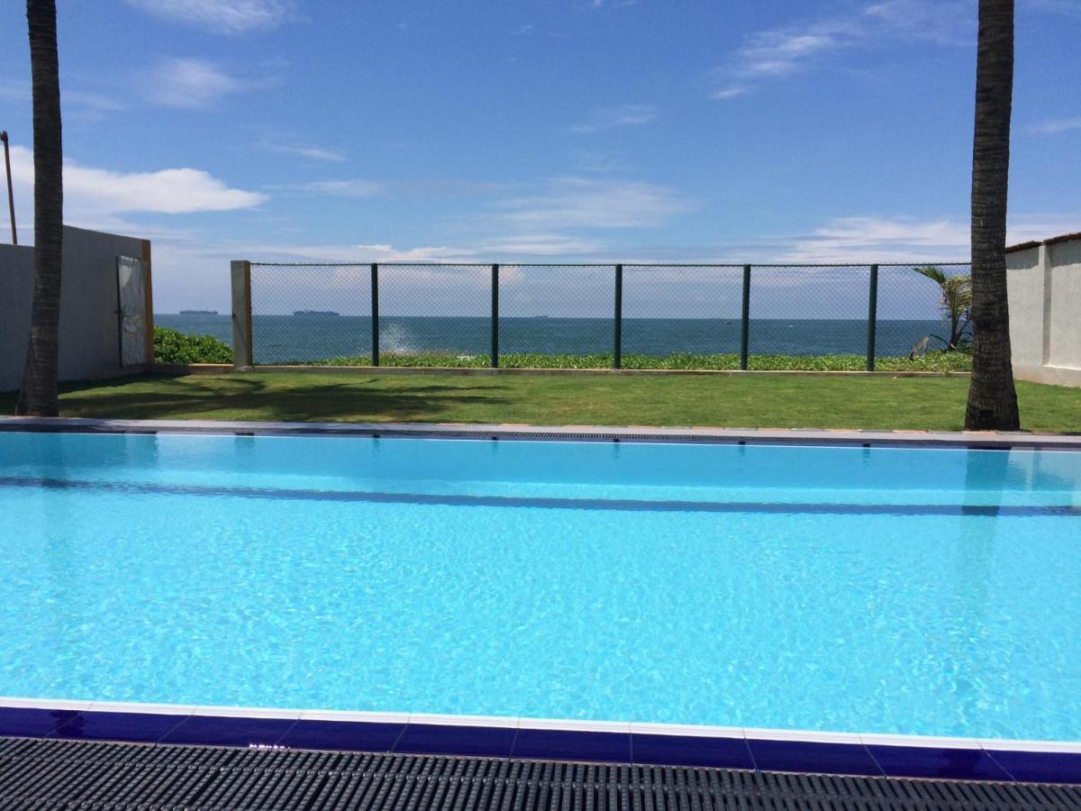 Laguna Beach Sri Lanka Villa