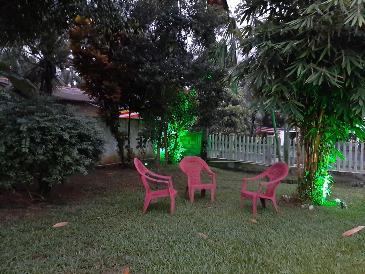 Acomodação com café da manhã  Green Garden *