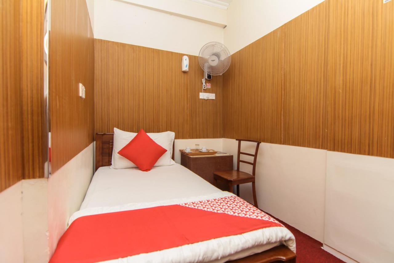 Oyo 112 Al Manaal Residency Colombo