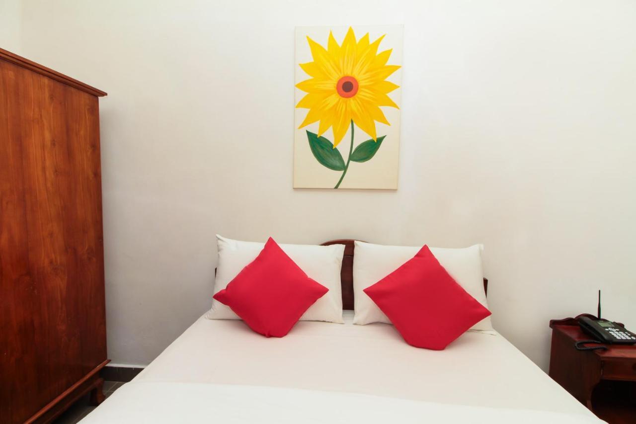 Sea View Hotel 2*
