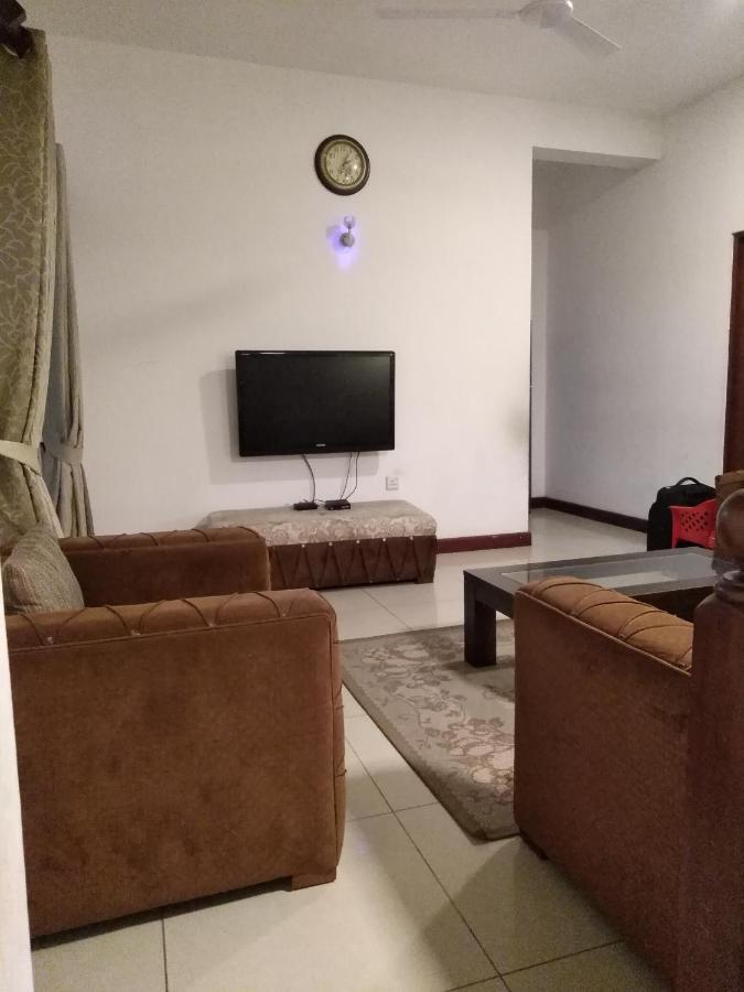 Vishnu Comfort Living Apartment *