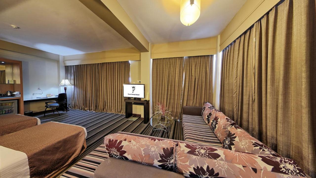 Pearl Grand 4*