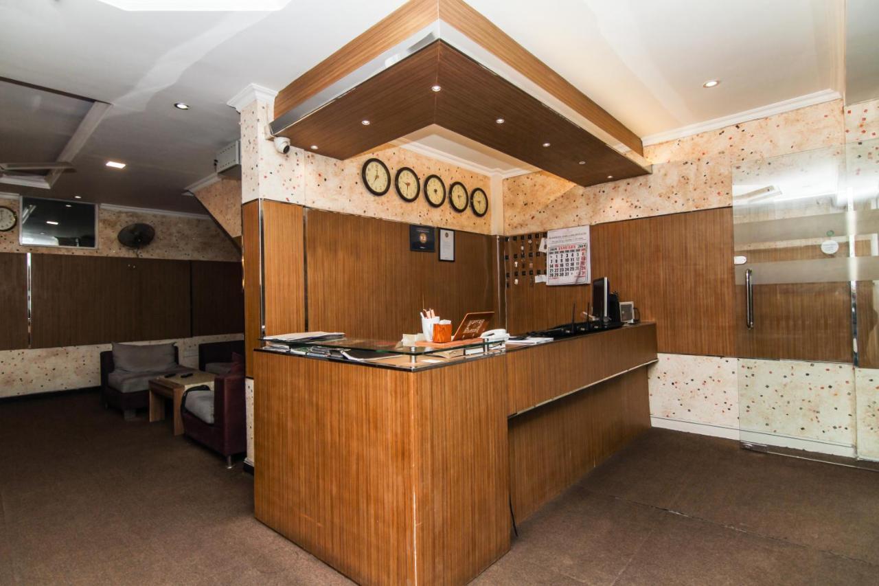 Hotel Oyo 112 Al Manaal Residency 3*