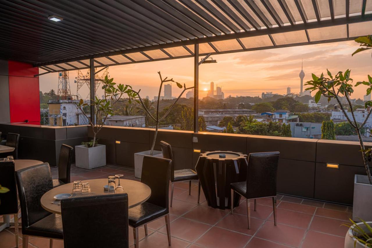 Hotel Earl's Red 3*