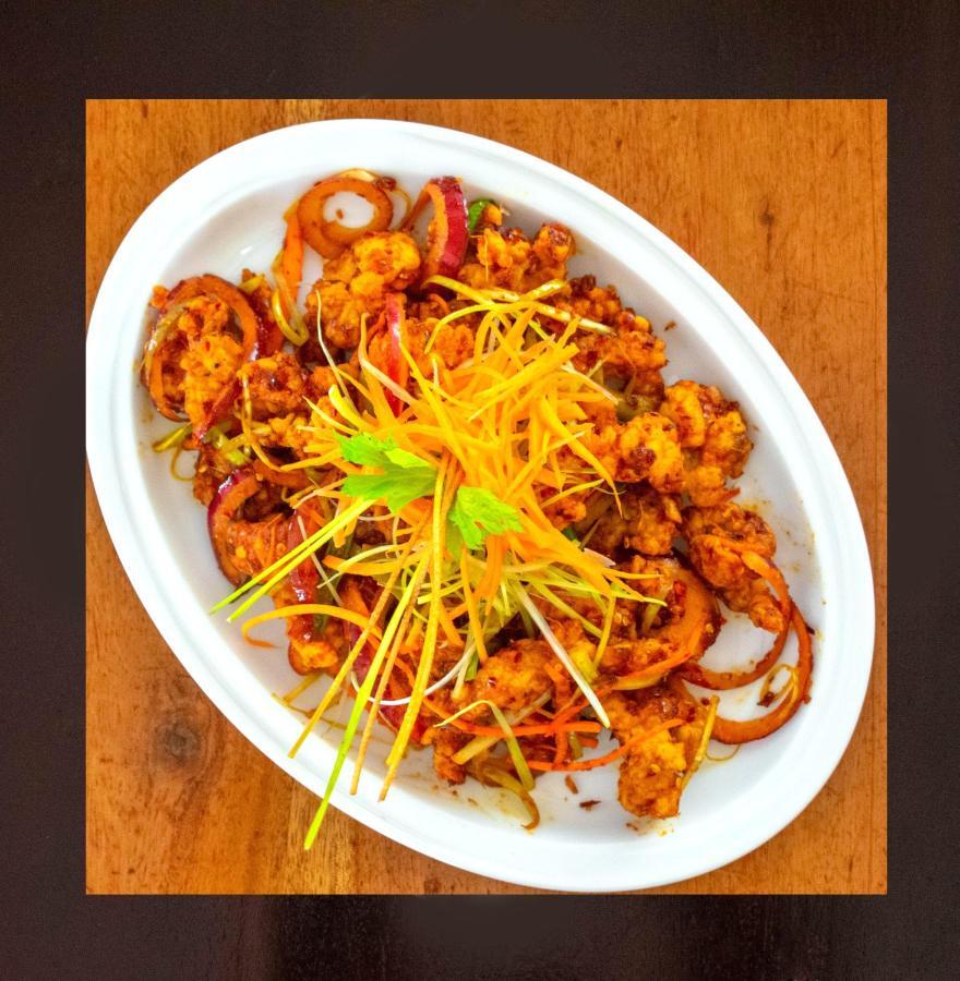 Ceylon Hotel,colombo 3*