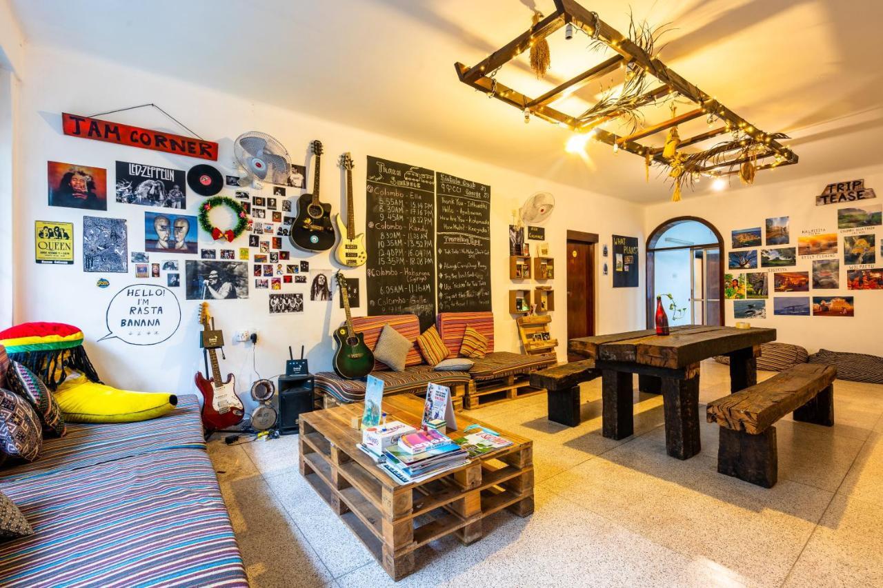 Groove House Hostels